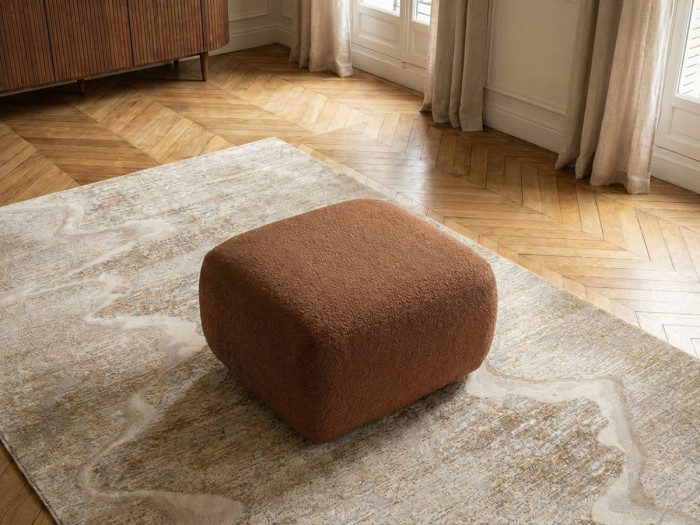 Pouf MONTAIGNE tissu bouclette