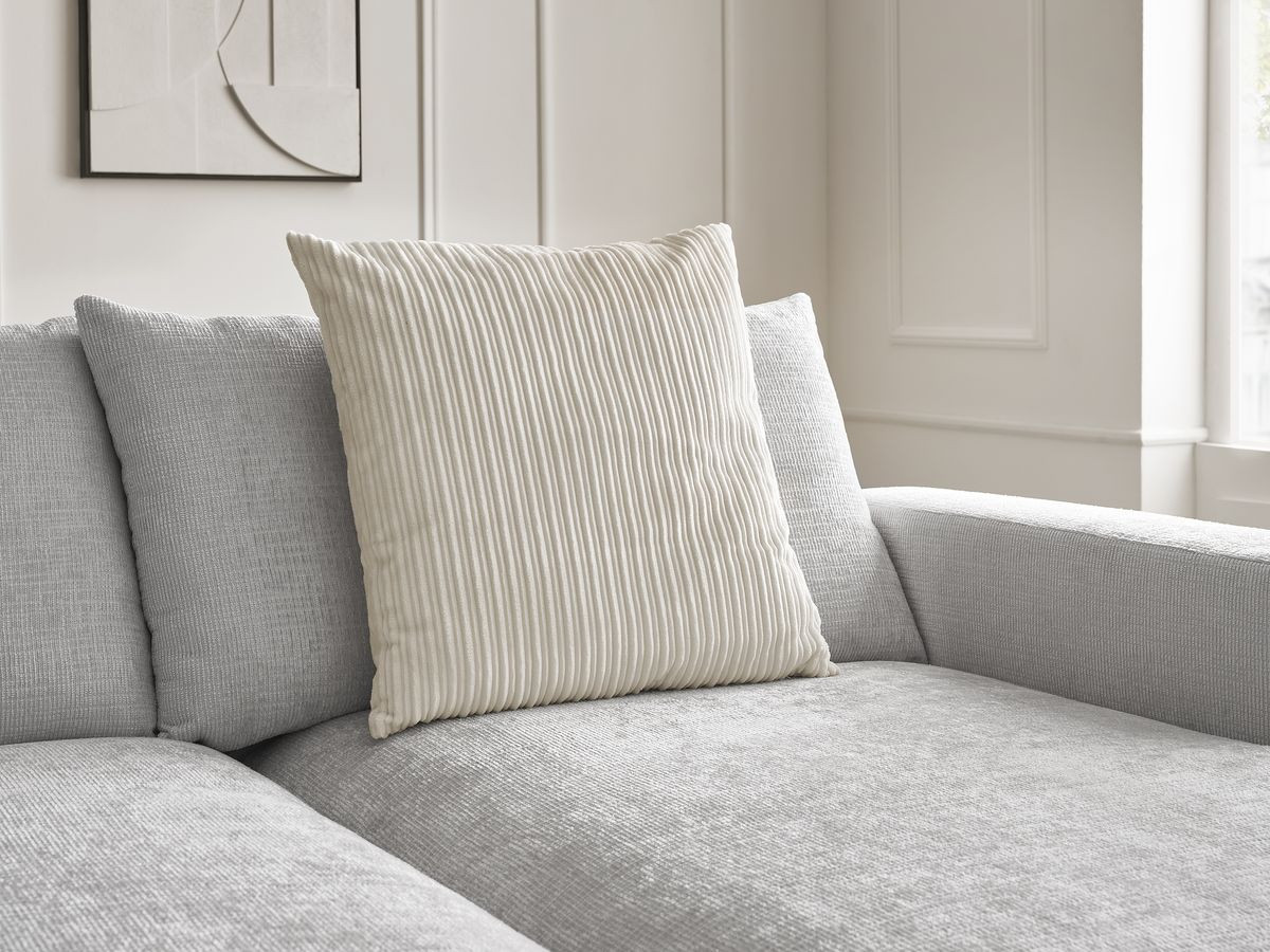 Coussin déhoussable AGLAE ecru — vue 3