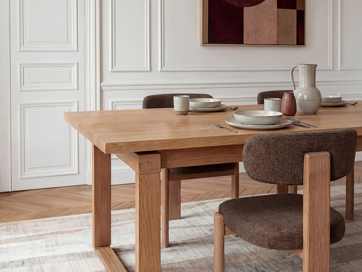 MARIN set eettafel 220 cm in eikenkleur + TANYA stoelen in massief eiken en textuurstof