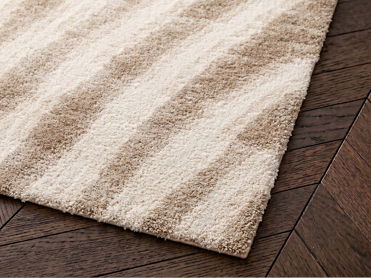 Tapis poils longs TIRASU motif abstrait beige — vue 4