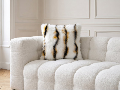 Coussin fausse fourrure motif zèbre MINDY