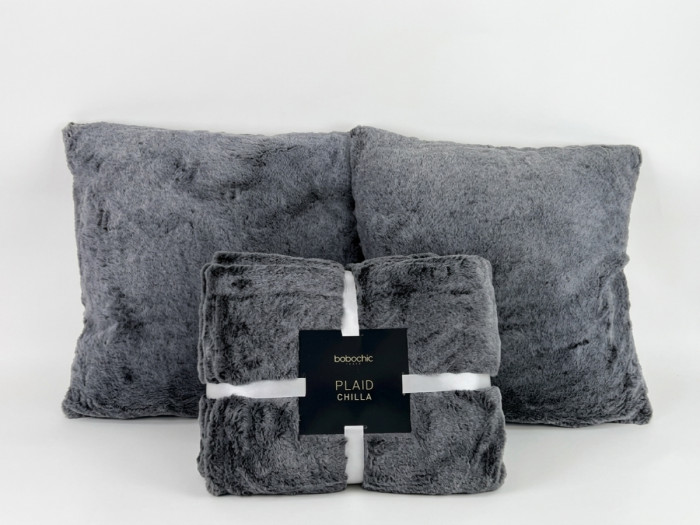 Ensemble CHILLA avec plaid 130 x 170 cm + 2 coussins fausse fourrure
