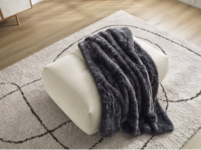 Plaid 130 x 170 cm fausse fourrure CHILLA