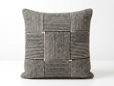 Coussin graphique IVERNESS