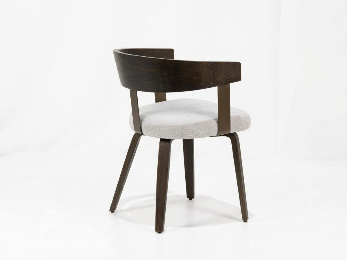 Set van 2 stoelen BIARA met structuurstof en poten van populieren multiplex