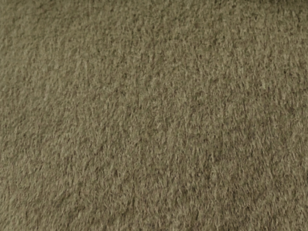 Lit KAYA tissu velours lisse avec lattes massives
