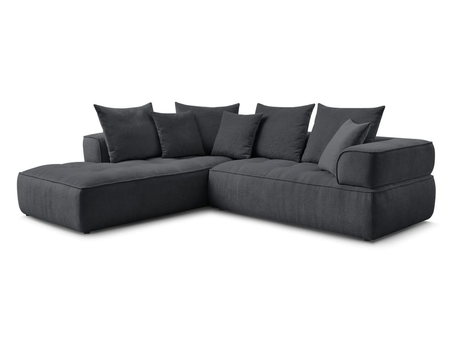 Canapé d'angle en tissu gris foncé, vue de face sur fond blanc isolé