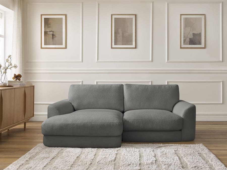 Canapé Léonore gris anthracite en angle fixe dans salon blanc moderne