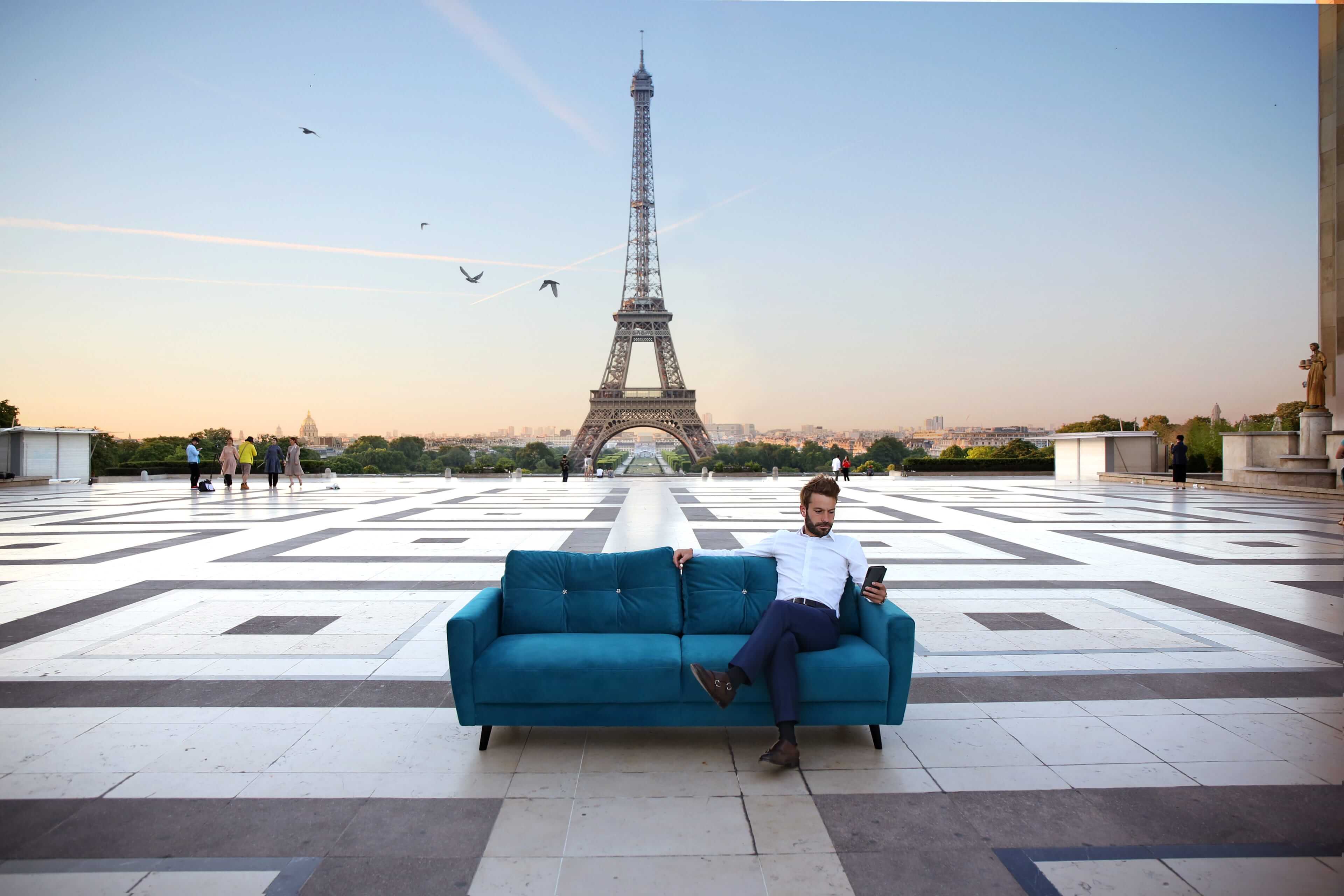Shooting devant la Tour Eiffel